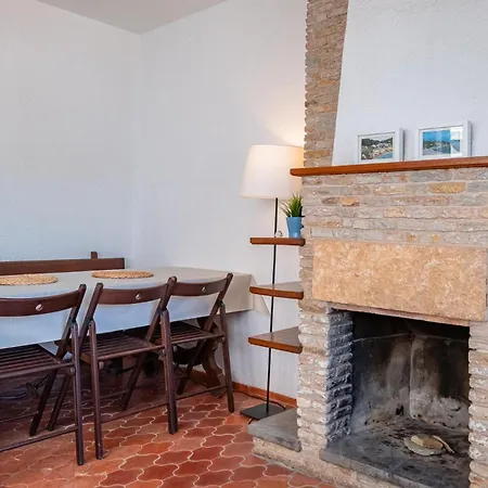 Sr-16 Sa Riera 6 Pax Apartamento Begur